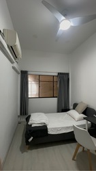 People's Park Complex (D1), Apartment #557531111